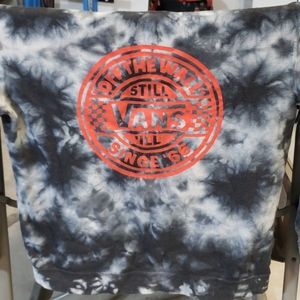 Van's sweat shirt